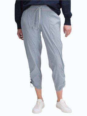 Lululemon Dance Studio Mid-Rise Cropped Pants Women's 12 Chambray Blue Capri